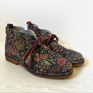 Hush Puppies Cyra Catelyn Desert Boot